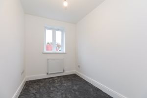 Bedroom- click for photo gallery